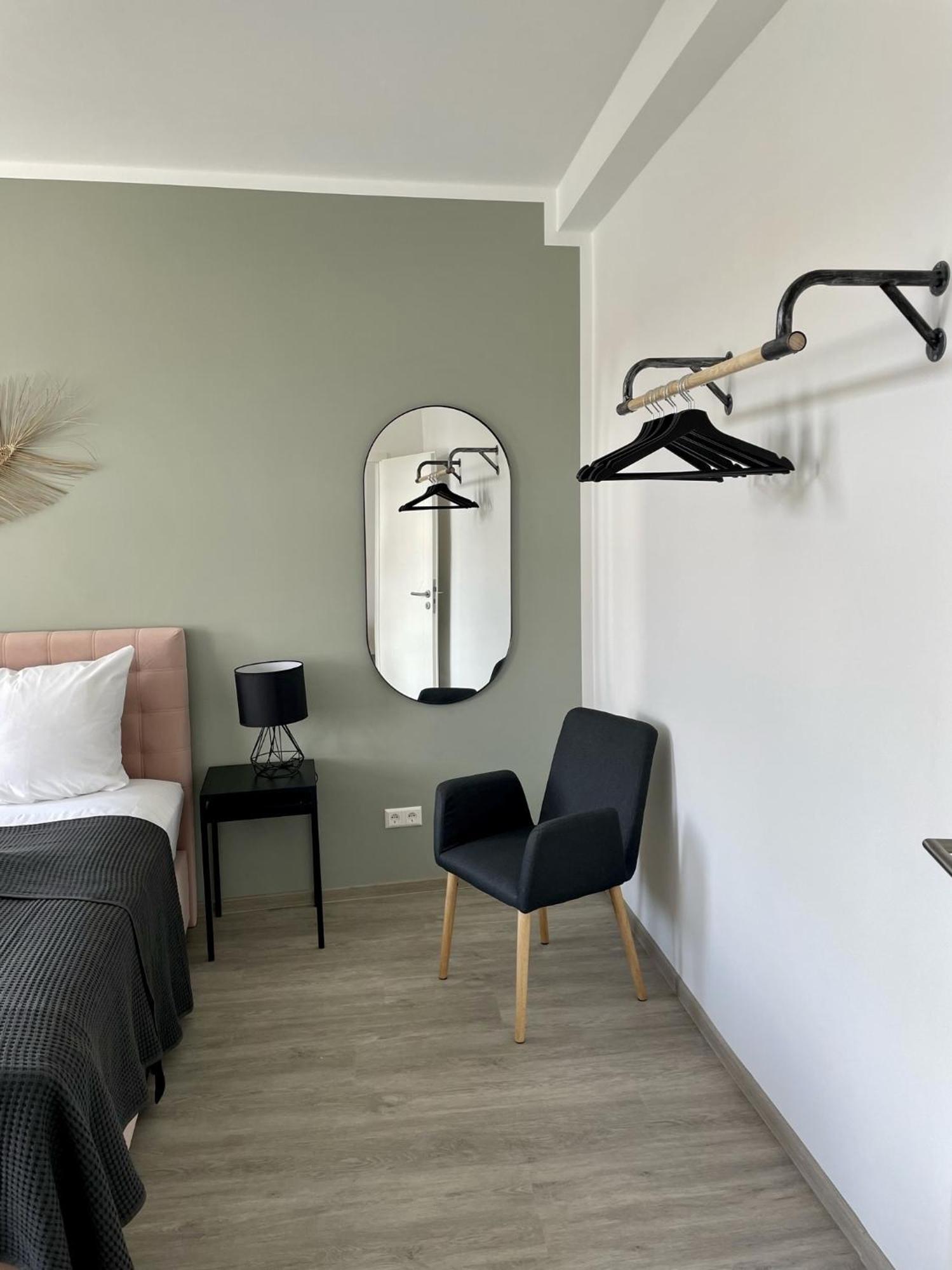 Discovair - Eisenach Karl14 - Vollausgestattete Apartments Mit Netflix In Der Fussgaengerzone Quarto foto
