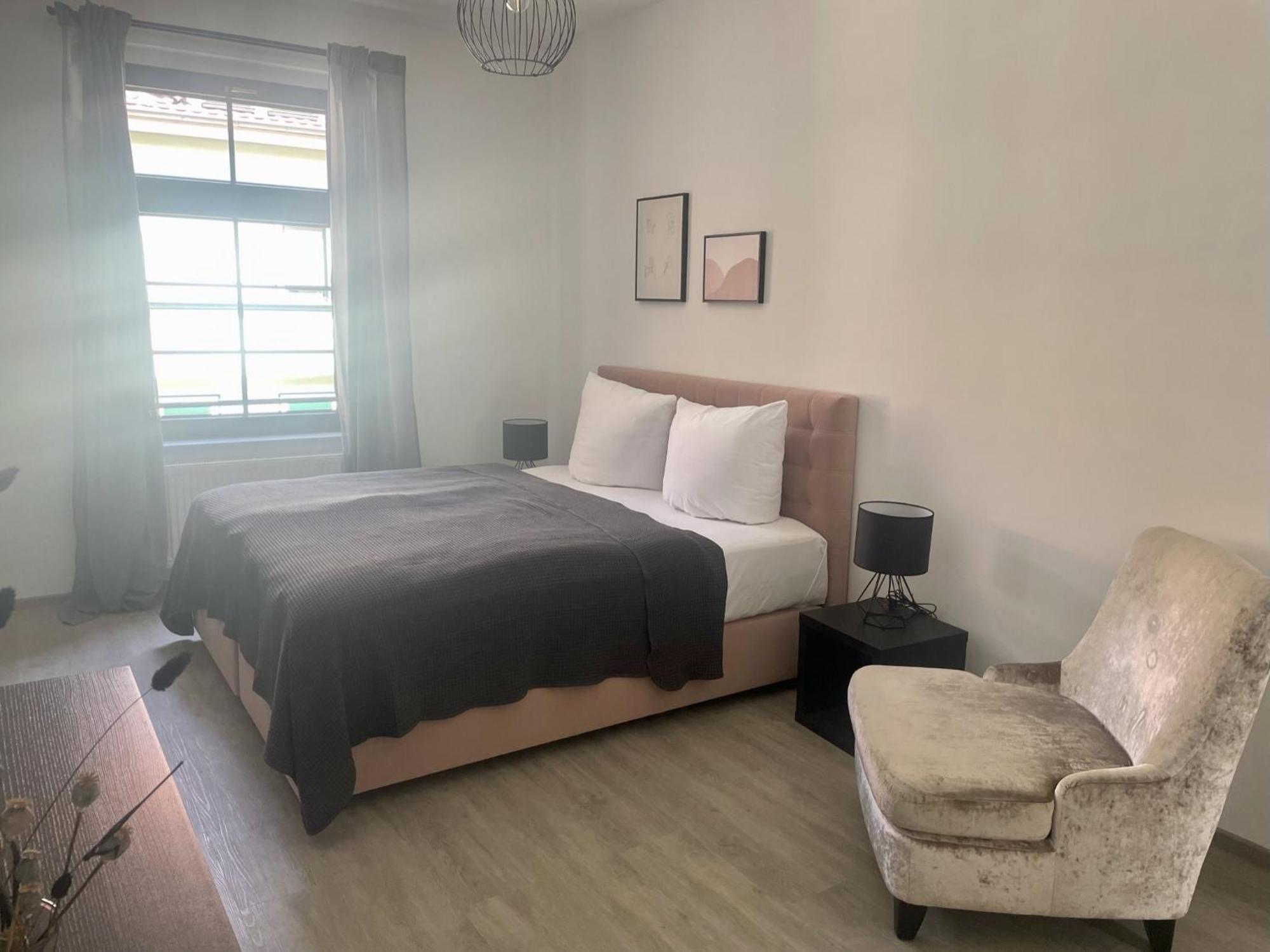 Discovair - Eisenach Karl14 - Vollausgestattete Apartments Mit Netflix In Der Fussgaengerzone Quarto foto